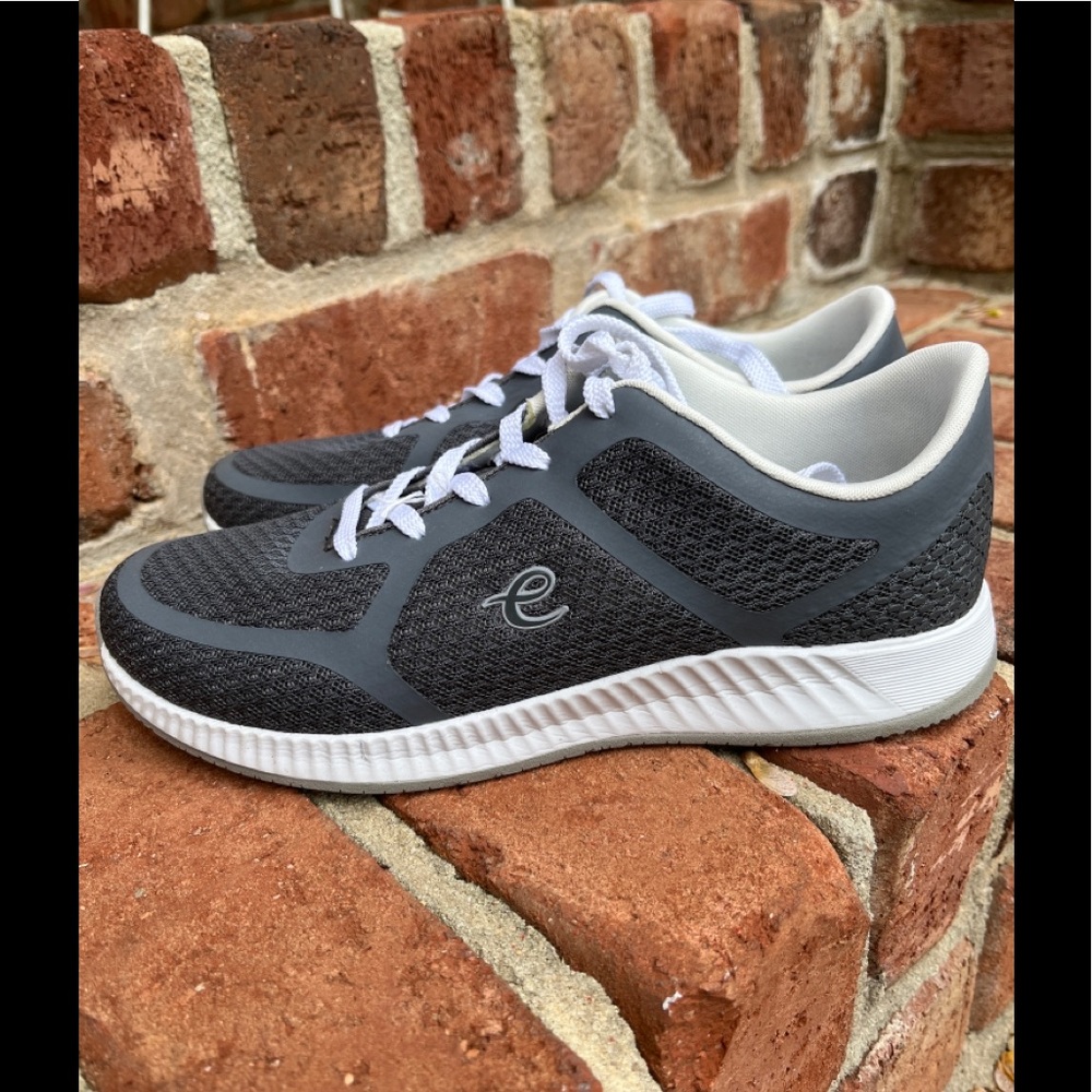Easy Spirit Antigravity Gray Lace Up Sneakers Shoes Womens Size 6.5
